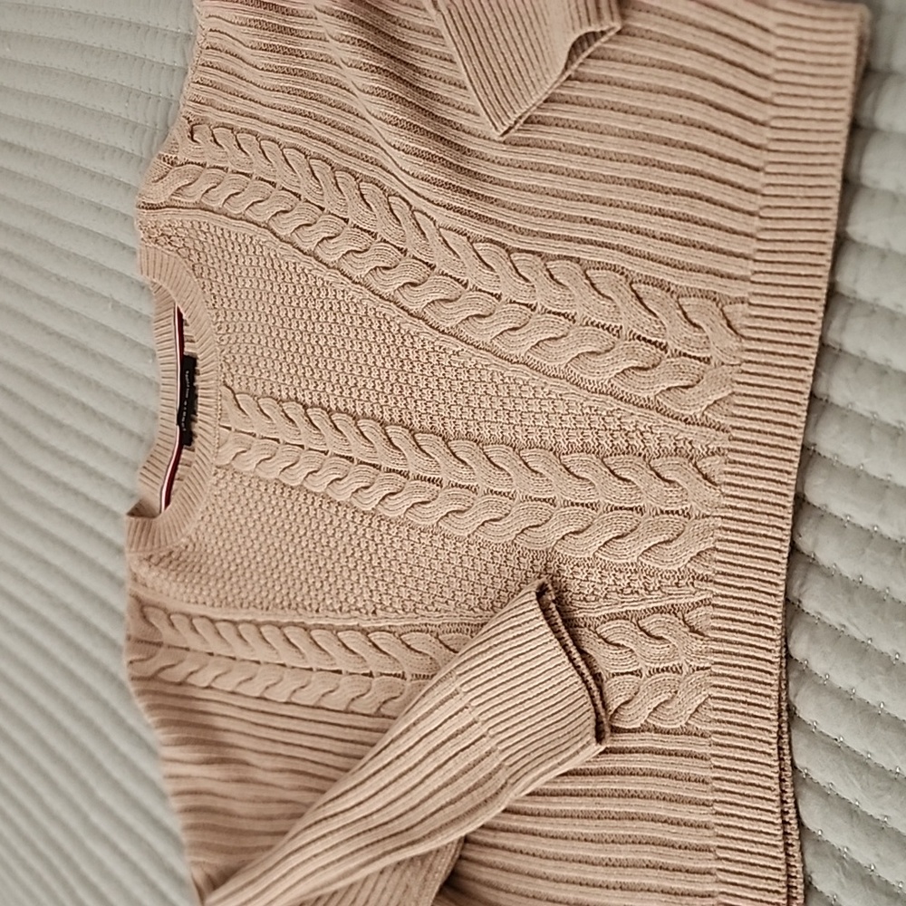 Tommy Hilfiger Cable Knit Sweater - Light Pink